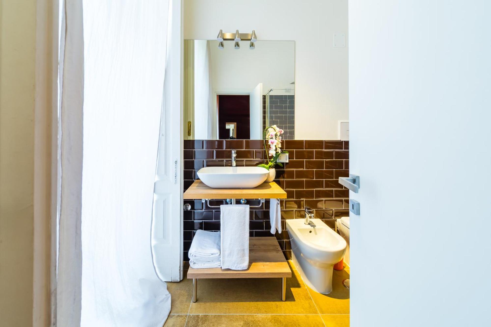 Starguest Dante Hotel Наполи Екстериор снимка
