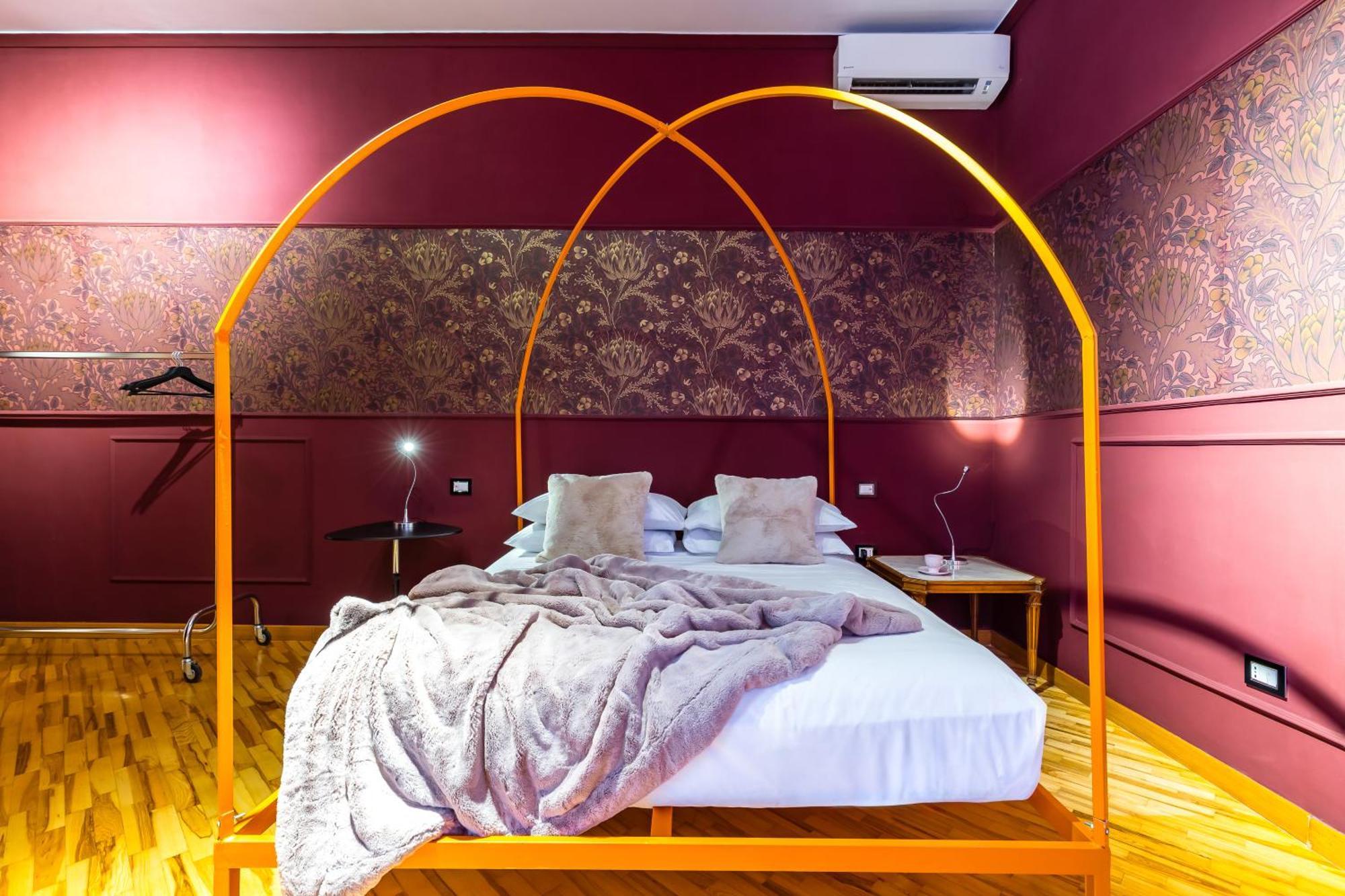 Starguest Dante Hotel Наполи Екстериор снимка